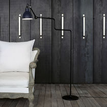 Floor-standing lamp / steel / contemporary...
