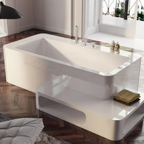 Free-standing bathtub / composite / white
