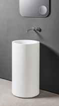 Free-standing washbasin / round / Corian®...