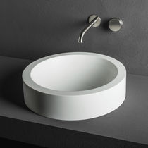 Countertop washbasin / round / Corian® /...