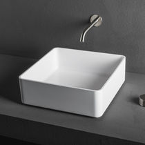 Countertop washbasin / square / composite...