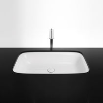 Undercounter washbasin / rectangular / ceramic...