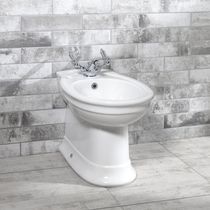 Porcelain bidet
