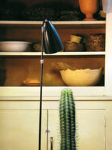 Floor-standing lamp / steel / contemporary