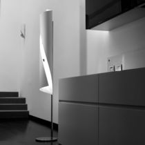 Floor-standing lamp / steel / contemporary
