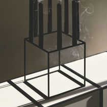 Metal candle holder