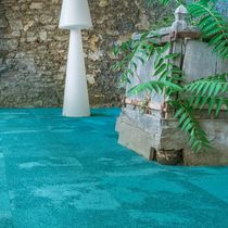 Carpet tile / loop pile / structured / polyamide
