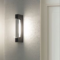Contemporary wall light / indoor / aluminum...