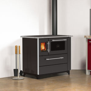 wood-burning cooker