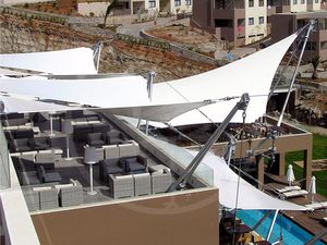 cable-and-membrane tensile structure