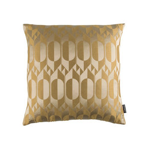 square cushion