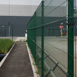 welded mesh fencing
