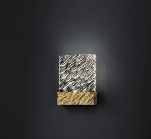 contemporary wall light