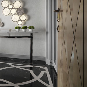 contemporary wall light