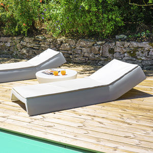 contemporary sun lounger