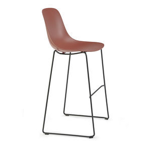 Scandinavian design bar stool 1