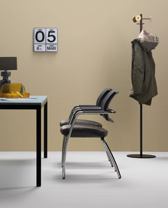 contemporary visitor chair