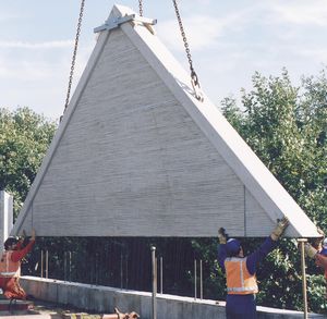 facade form liner