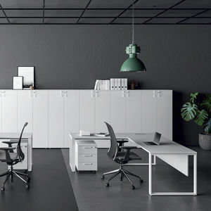 open space desk