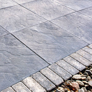 concrete paving slab / anti-slip / textured / outdoor