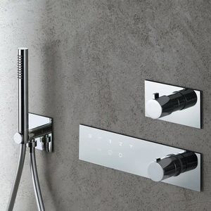wall-mounted shower set 1