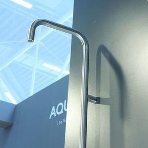 mechanical shower column