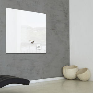 magnetic board