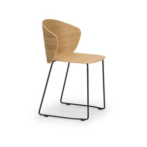 contemporary visitor chair