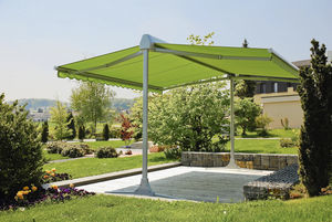 retractable awning