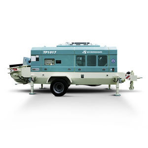 trailer-mounted concrete pump