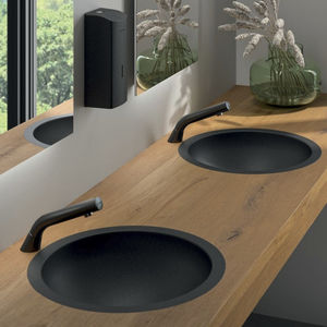 built-in washbasin