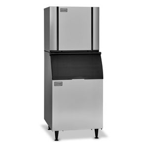 vertical evaporator ice cube maker