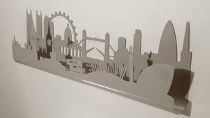 wall-mounted coat rack 1