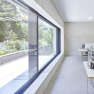 aluminum window