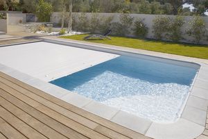 automatic swimming pool cover