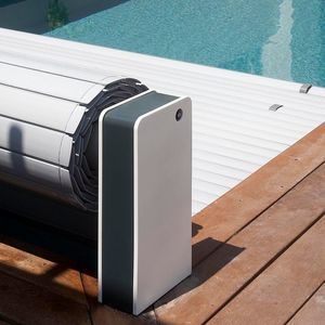 automatic swimming pool cover 1