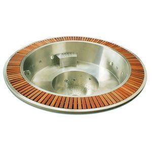 above-ground hot tub 1