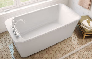 freestanding bathtub