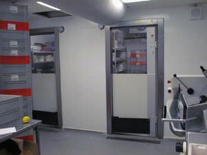 swing industrial doors