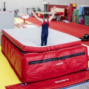 gymnastics landing mat 1