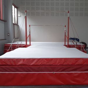 gymnastics landing mat