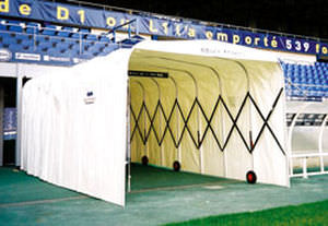 sports field telescopic tunnel