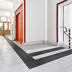 tactile guidance paving