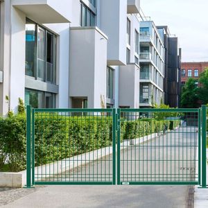 swing gate