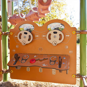 play panel