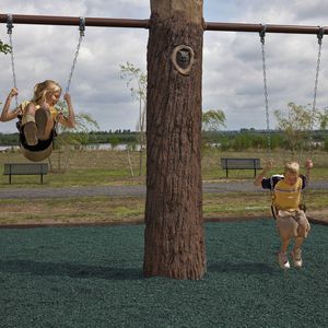 recycled rubber flooring / for playgrounds / roll / colored concrete look