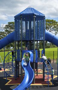 playground play structure