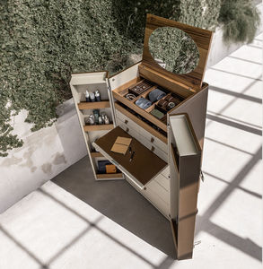 trunk wardrobe