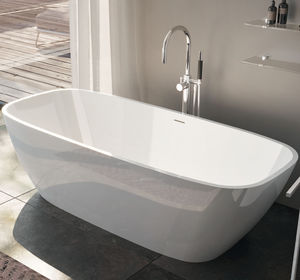 oval bathtub