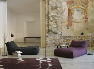 contemporary chaise longue
